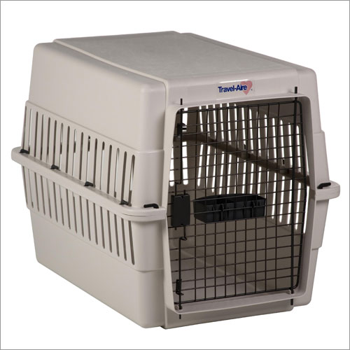 Plastic dog kennel